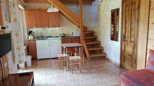 Hostal ?ilas House