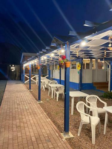 Hostal Pensiunea Blue House