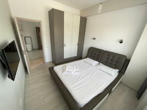 Mamaia Lake Apartments