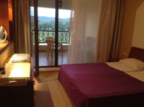 Green Life Apartment - 1 Br, ??????????, 2- Rooms