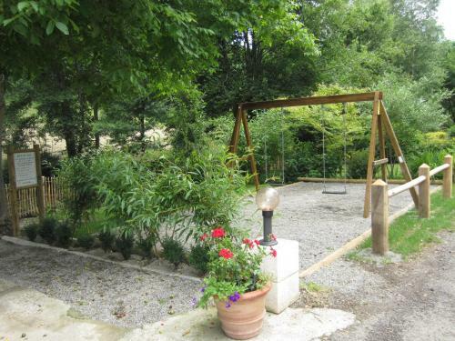 Camping Jardin La Vie En Vert En Ari�ge