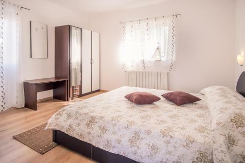 Apartmani Dujmovi?