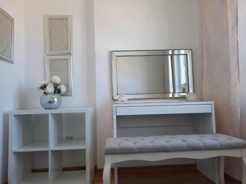 Apartment Anny On Two Floors With Sea View