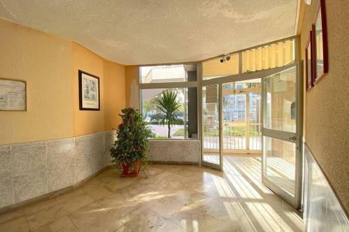 Apartamento Familiar Con Piscina A Pasos Del Mar