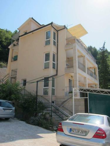 Hostal Villa Luka