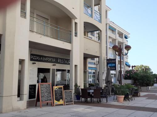 Apartamento Sun And Sea 5 Min, Piscine, Parking