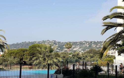 Apartamento Sun And Sea 5 Min, Piscine, Parking