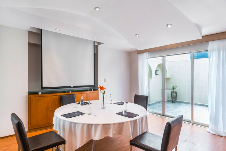 Hotel Eurostars Zona Rosa Suites