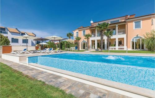 One-bedroom Apartment In Medulin