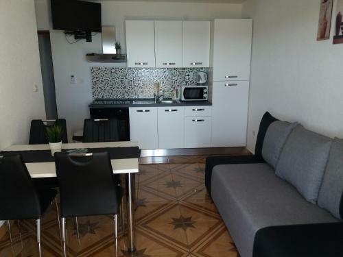 Apartmani Lon?ar