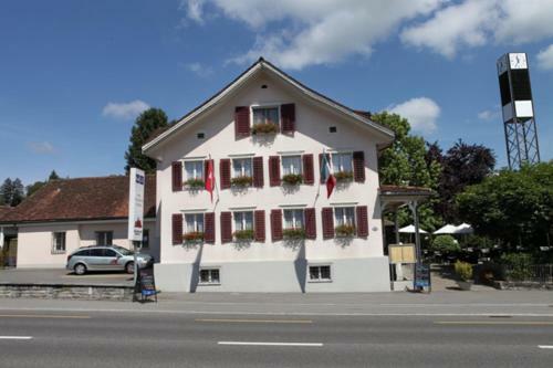 Posada Hotel Ristorante Schl�ssli