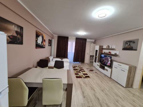 Apartamento Moon Light 2 Camere Etaj 6 Vedere Laterala Lac
