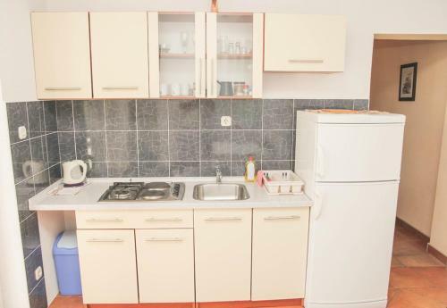 Apartmani Bartoli?