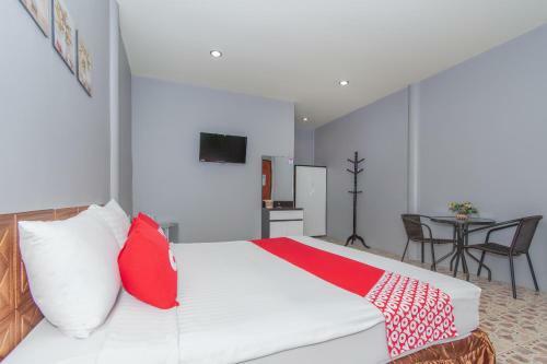 Hotel Oyo 650 At Night Pranburi