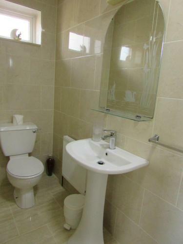 Hostal Watersedge Seaviews