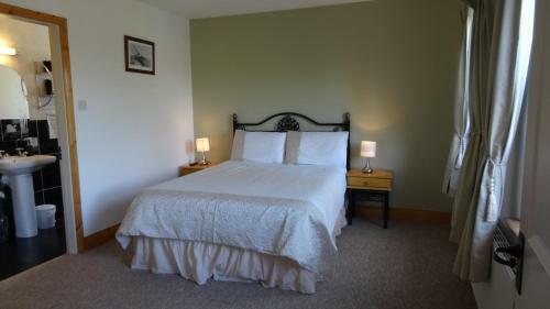 Hostal Watersedge Seaviews