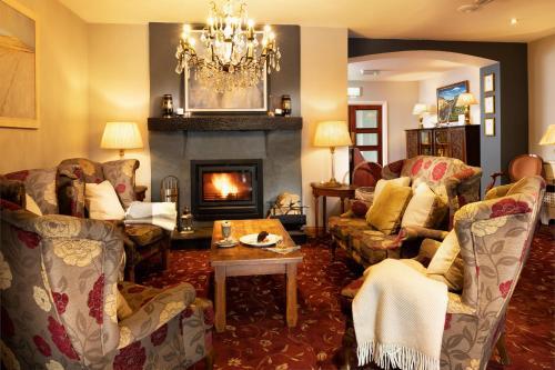 Hylands Burren Hotel