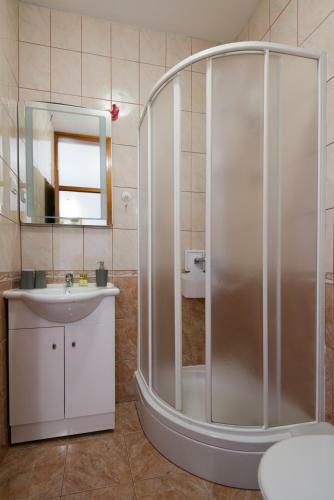 Hostal Guesthouse Sanela