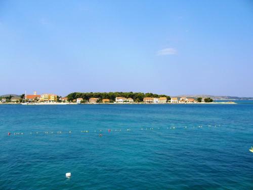 Apartamentos Brodarica Penthouse 4+2, Sea View