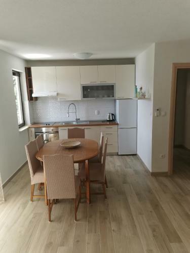 Apartmani Bartulovi?