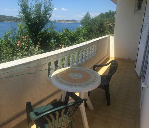 Hostal Apartments And Rooms Krstina