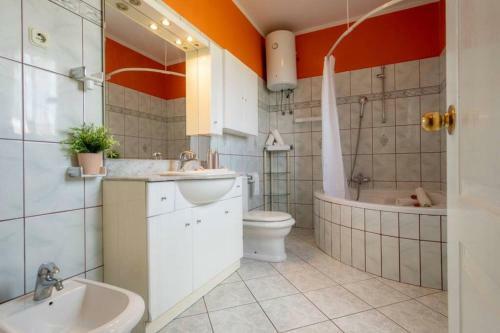 Apartment In Kastela City