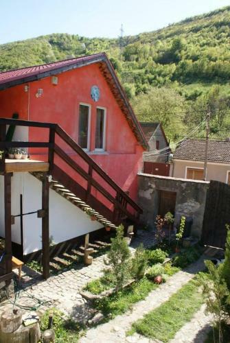 Hostal Pensiunea Casa Montana