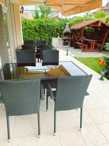 Hostal Vila Lacramioara