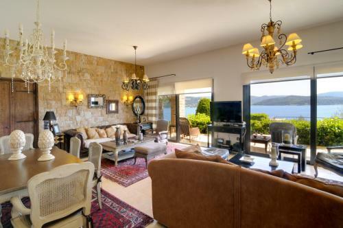 Villa Titina