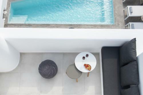 White Orchid Luxury Apartments