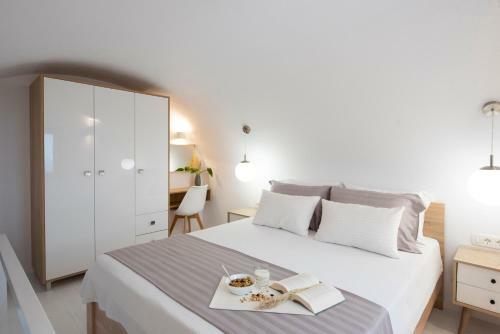 White Orchid Luxury Apartments