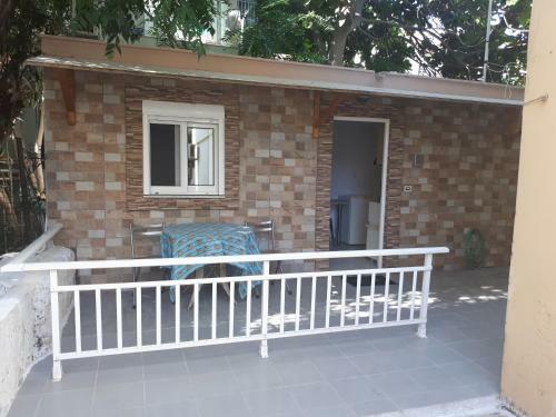 Apartamento Vivian's Small House