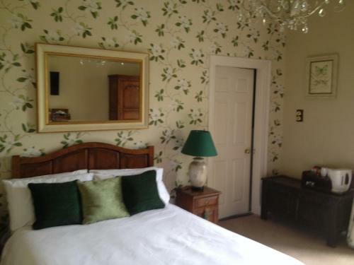 Raheen House Hotel