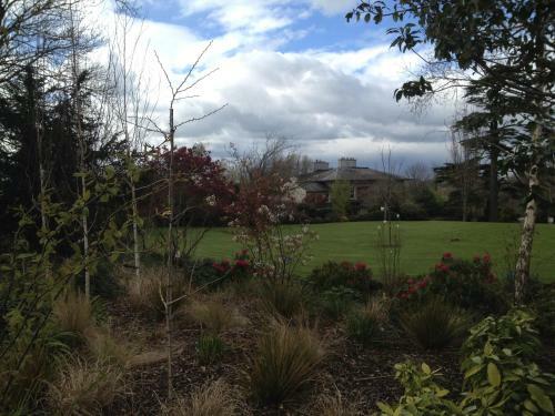 Raheen House Hotel