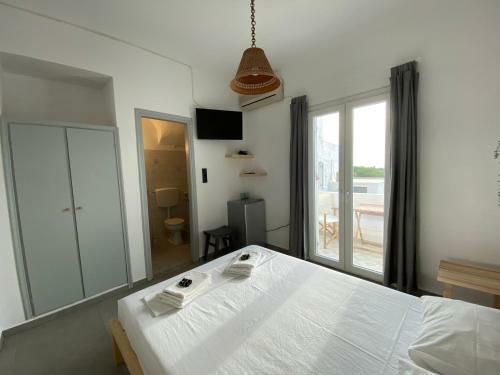 Hotel Budget Rooms