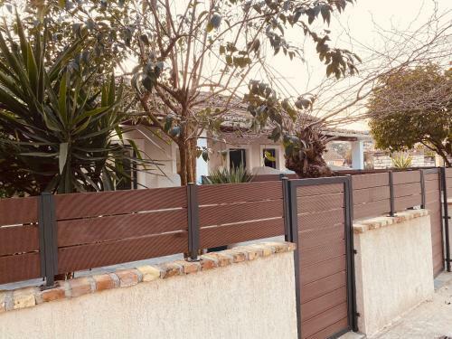 Apartamento Louvros Luxury Suittes
