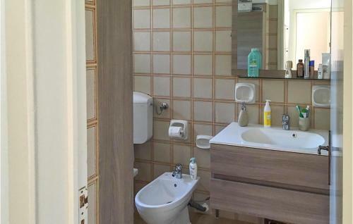 Stunning Apartment In Gallipoli With 2 Bedrooms
