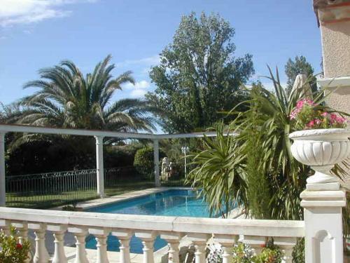 Hostal Les Alicantes