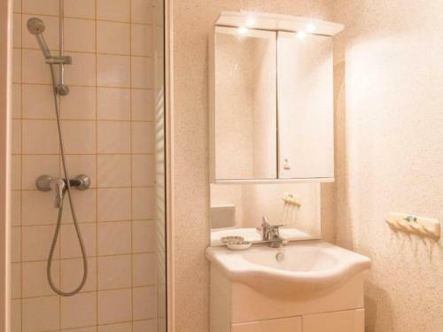 G�te �chandelys, 4 Pi�ces, 6 Personnes - Fr-1-630-142