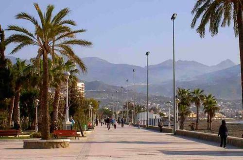 Apartamento En Pleno Torre Del Mar