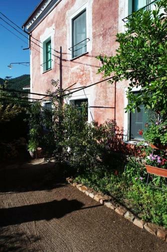 Apartamento La Madeleine- The House Beyond Time