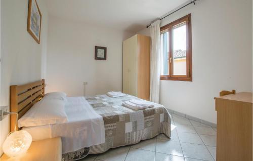 Three-bedroom Holiday Home In Albarella Ro