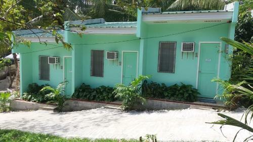 Hostal Lyn Enia Travelers Inn