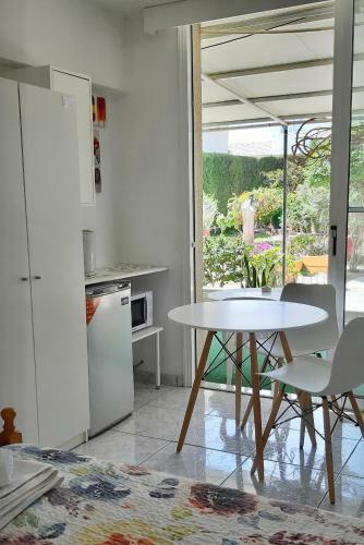 Hostal Independent Bedroom With Private Wc+shower
