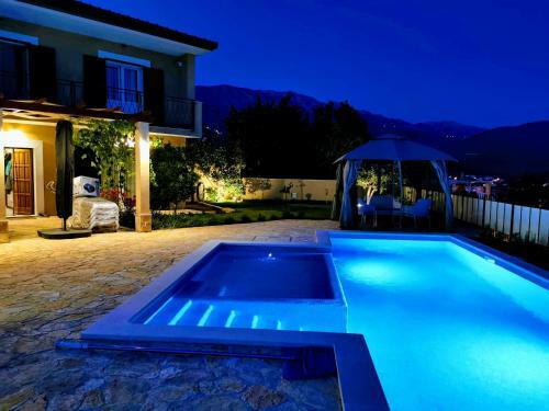 Villa Ku?a Za Odmor Mater