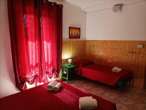 Hostal Mony's Island B&B