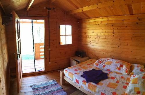 Retezat Retreat - Wood Cabin