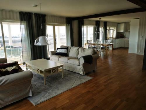 Apartamento Villa Neptuni L�genhet Och Rumsuthyrning