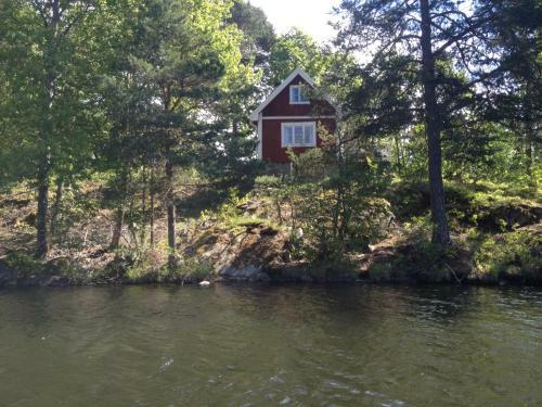 Sj�stuga Vid Bunn Gr�nna - Uddastugan