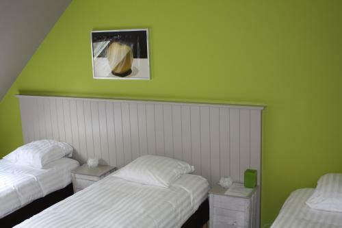 B&B Fruithof Tack